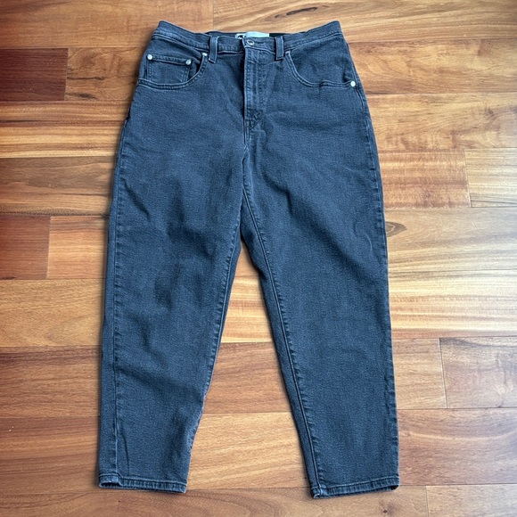 Levi’s mom jeans - Picture 2 of 10